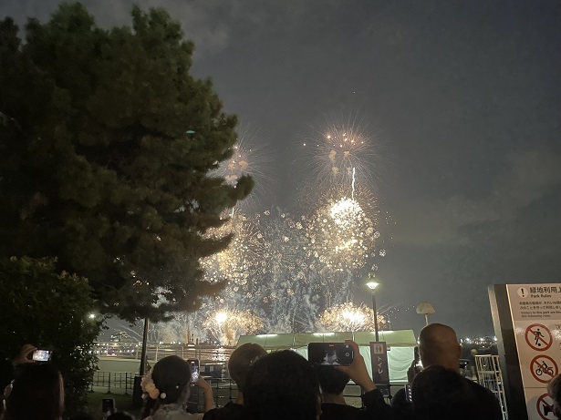 横浜のみなとみらいの花火大会を観た感想